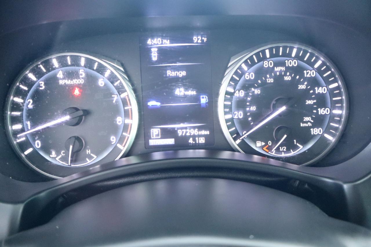 Infiniti Q50 3.0t LUXE RWD 2019