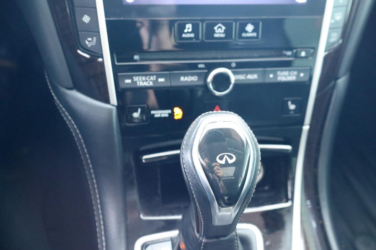 Infiniti Q50 3.0t LUXE RWD 2019