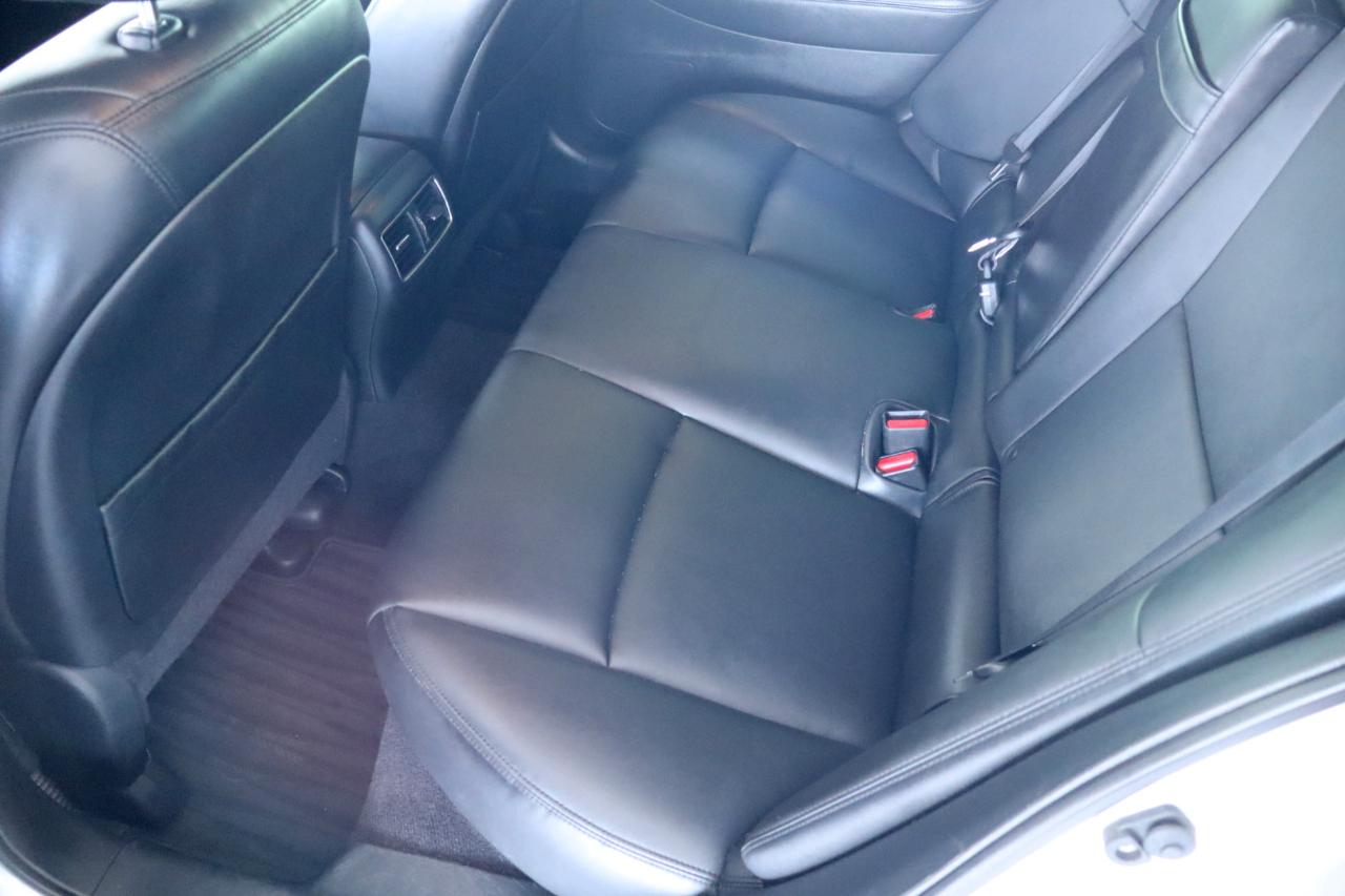 Infiniti Q50 3.0t LUXE RWD 2019