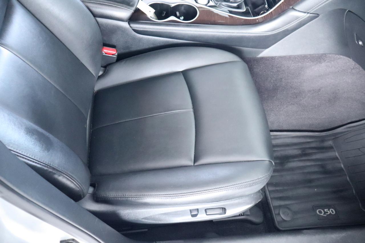 Infiniti Q50 3.0t LUXE RWD 2019