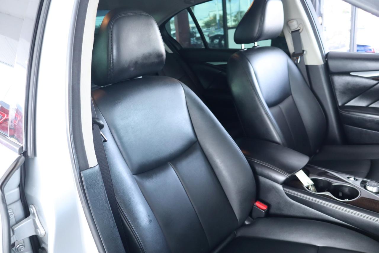 Infiniti Q50 3.0t LUXE RWD 2019
