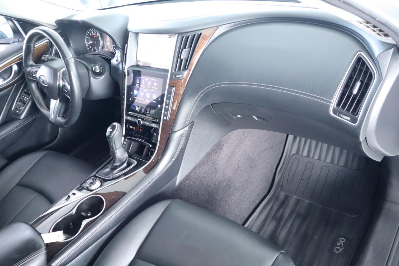 Infiniti Q50 3.0t LUXE RWD 2019