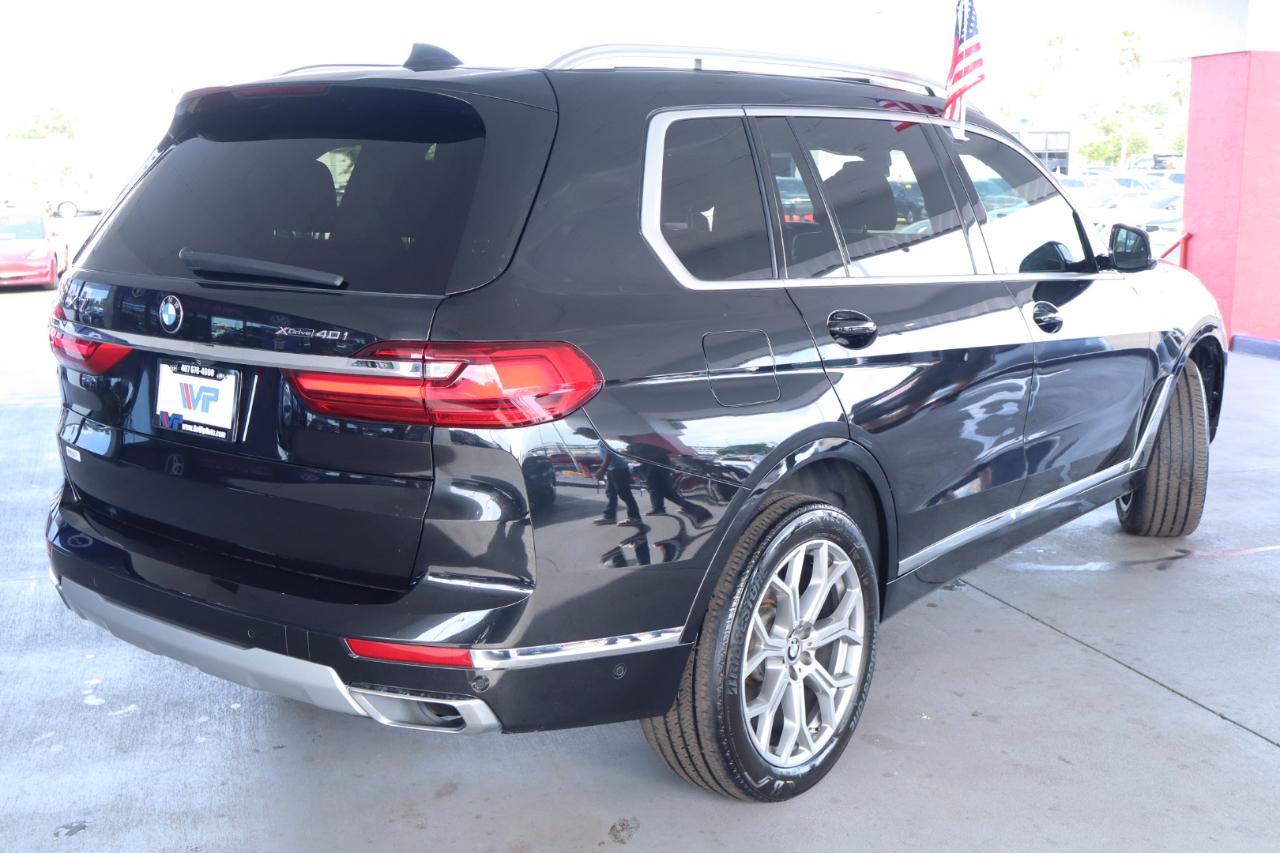 BMW X7 xDrive40i Sports Activity Vehicle 2020