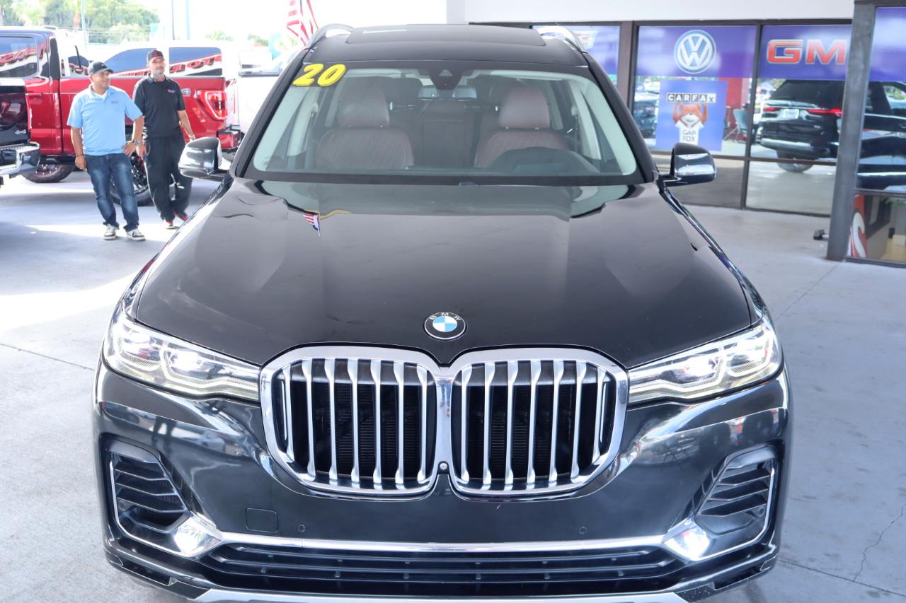 BMW X7 xDrive40i Sports Activity Vehicle 2020