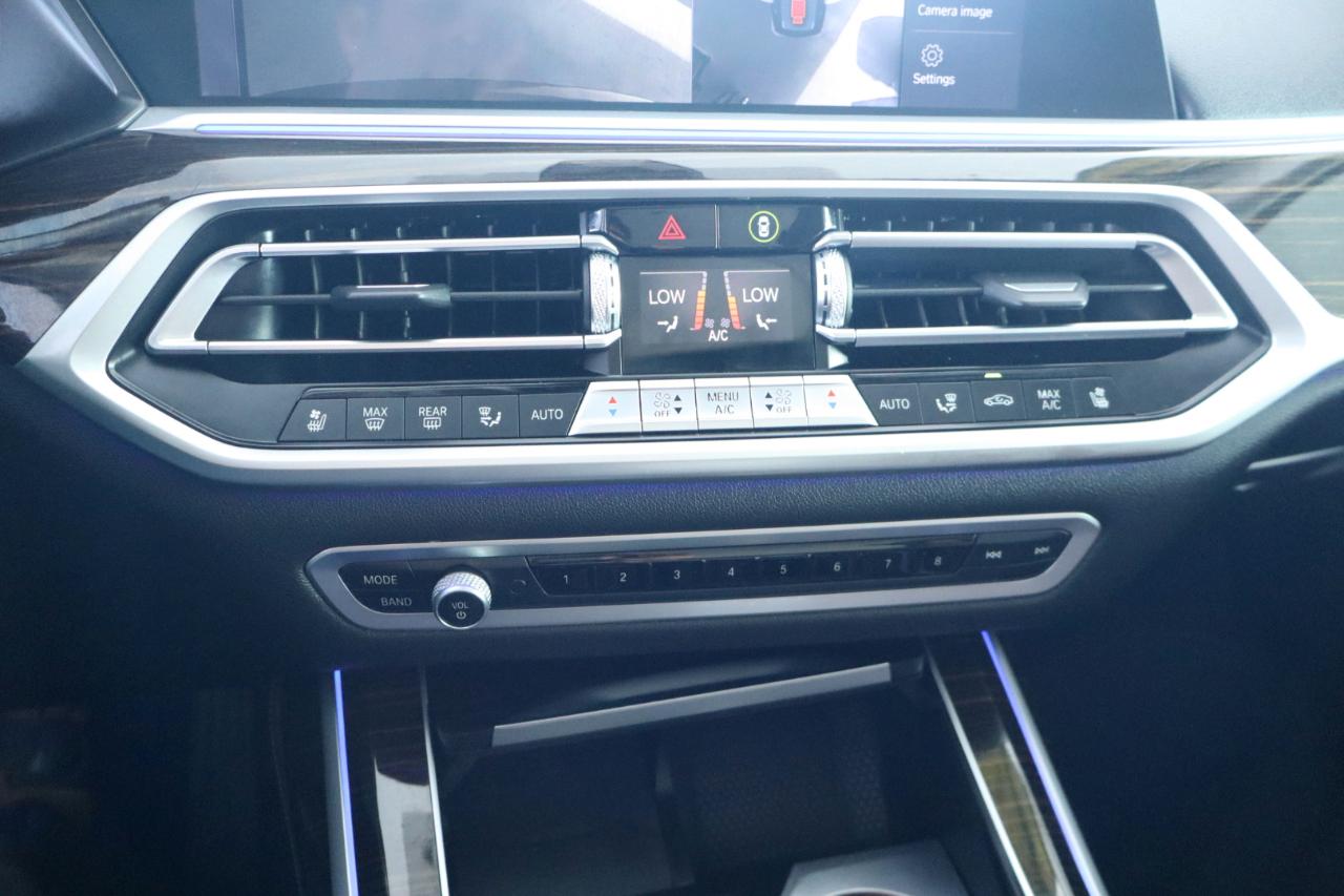 BMW X7 xDrive40i Sports Activity Vehicle 2020
