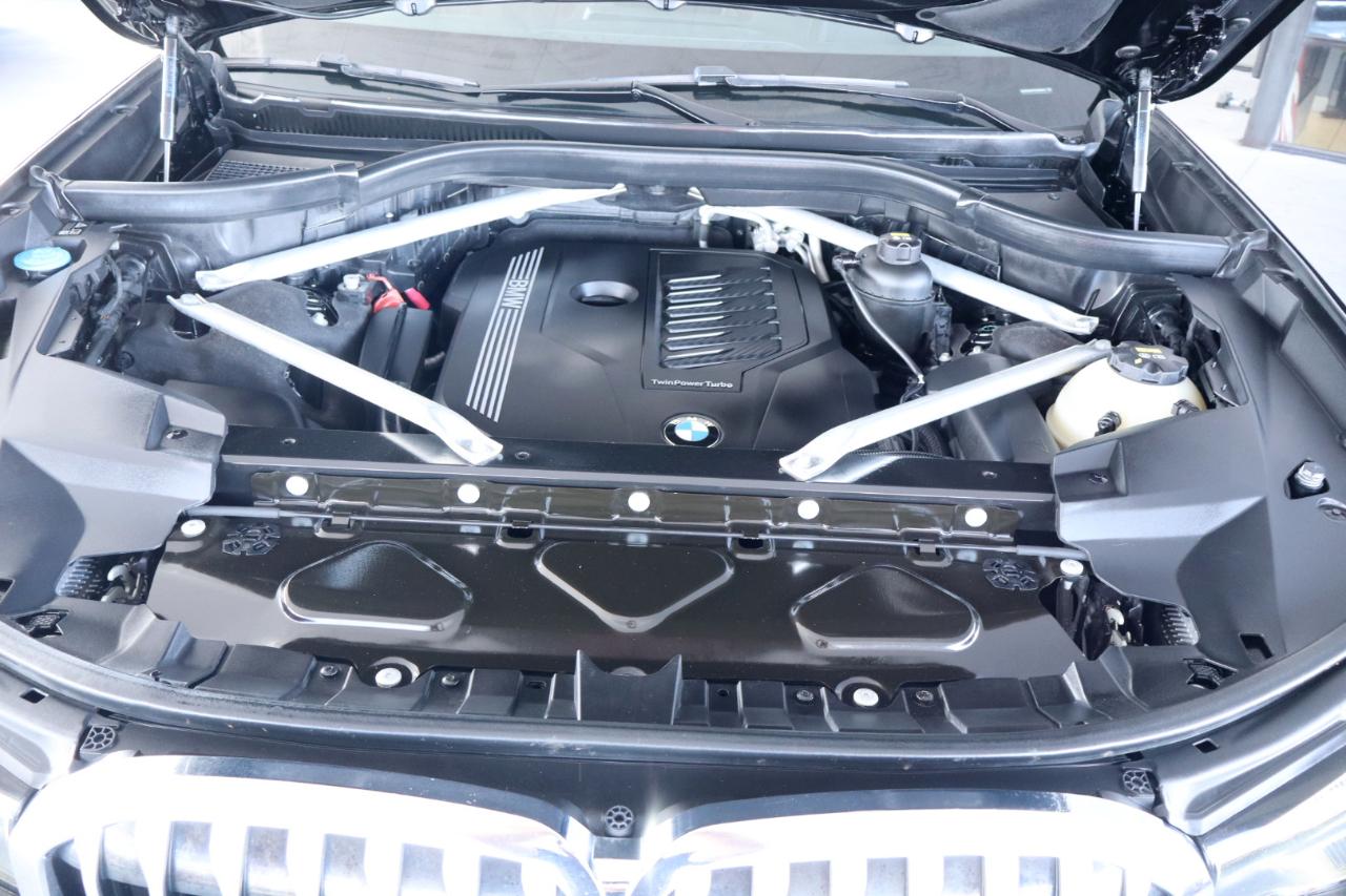 BMW X7 xDrive40i Sports Activity Vehicle 2020