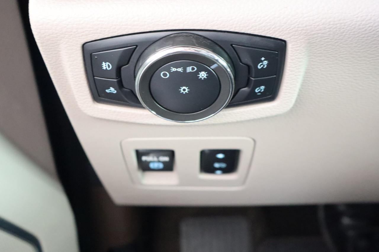 Ford F-150 Limited 4WD SuperCrew 5.5' Box 2020