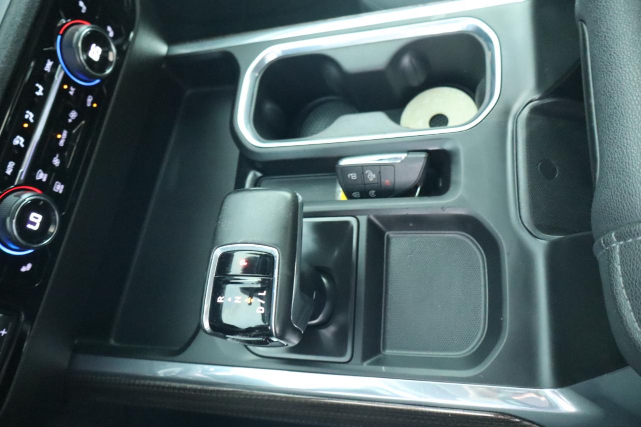 Chevrolet Silverado 1500 2WD Crew Cab 147" RST 2023