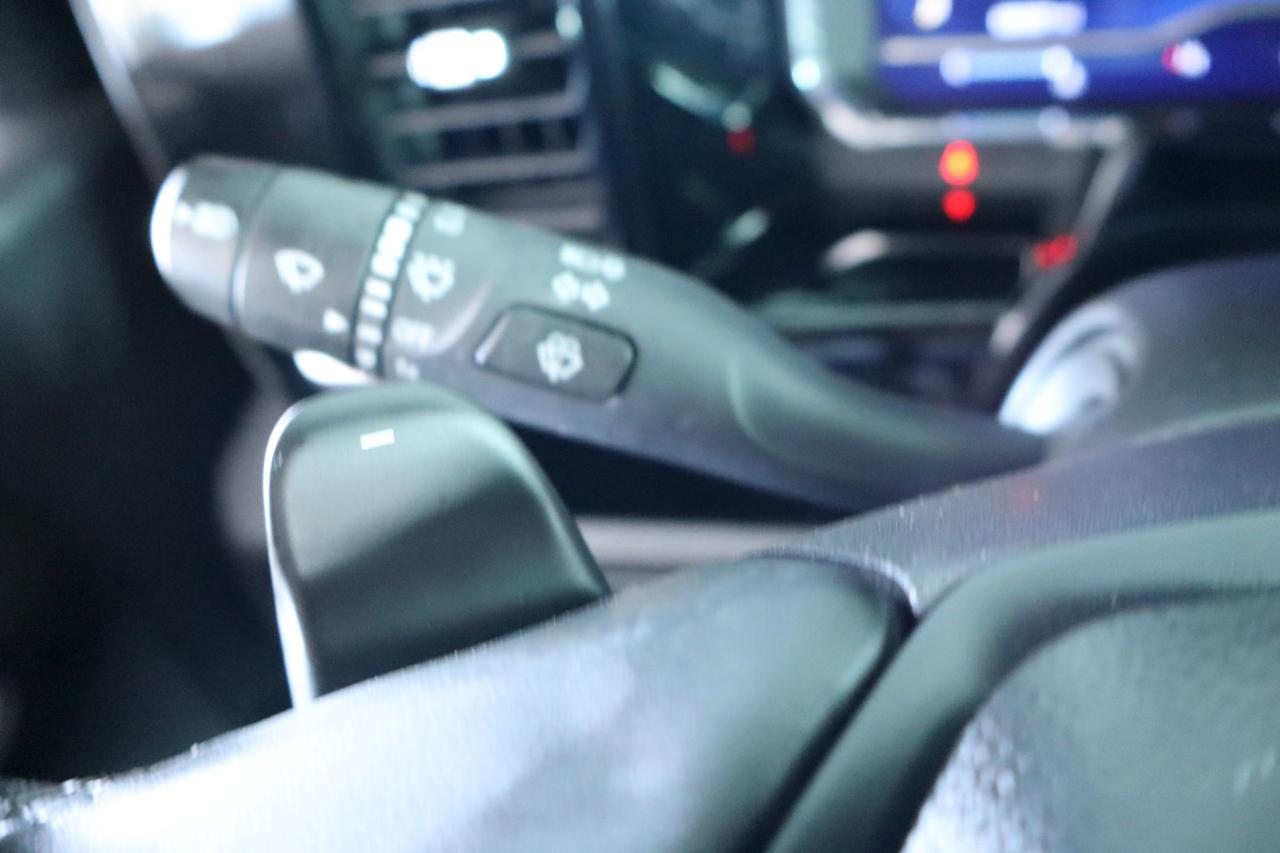 Chevrolet Silverado 1500 2WD Crew Cab 147" RST 2023