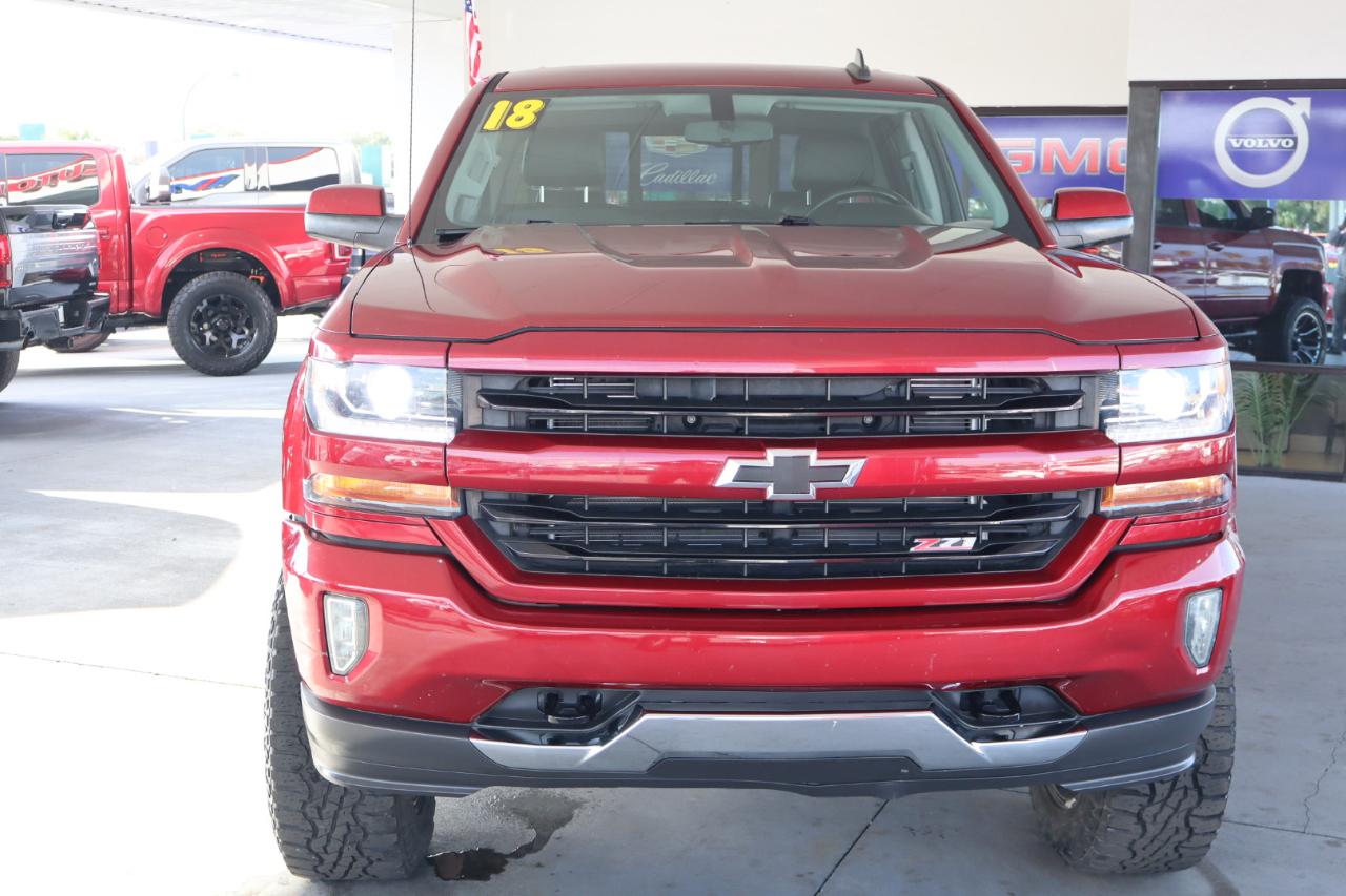 Chevrolet Silverado 1500 4WD Crew Cab 143.5" LT w/2LT 2018