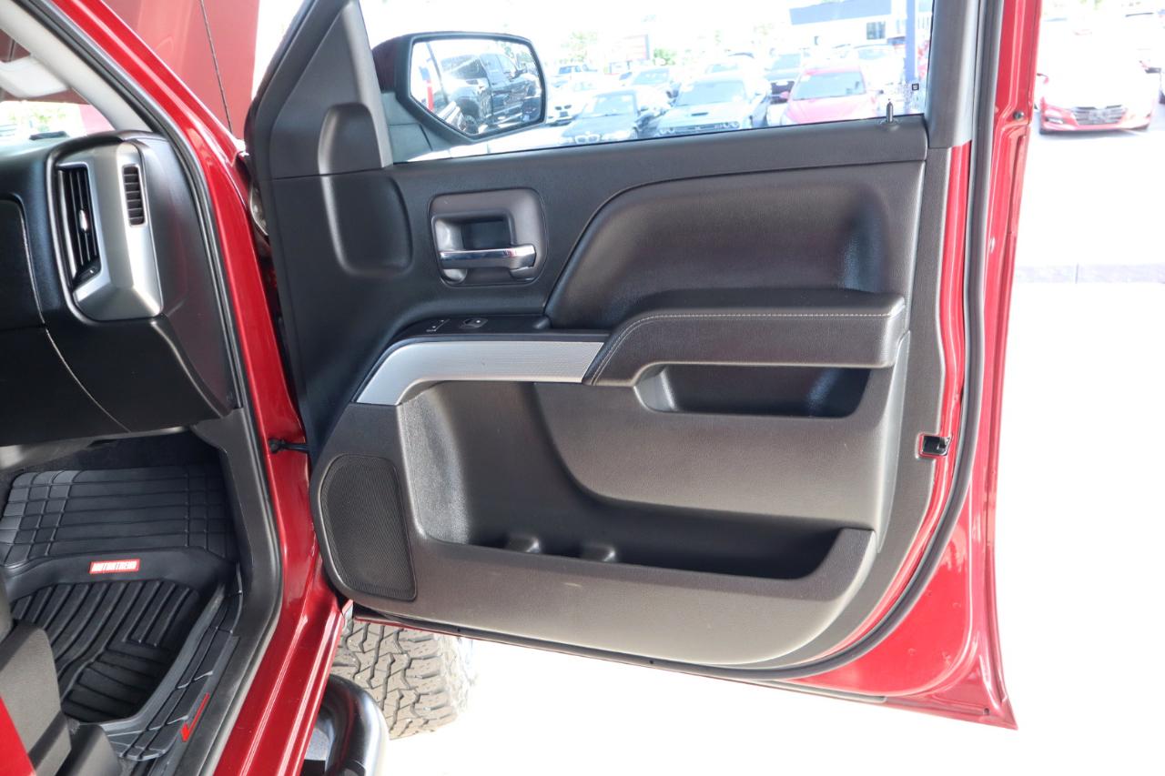 Chevrolet Silverado 1500 4WD Crew Cab 143.5" LT w/2LT 2018