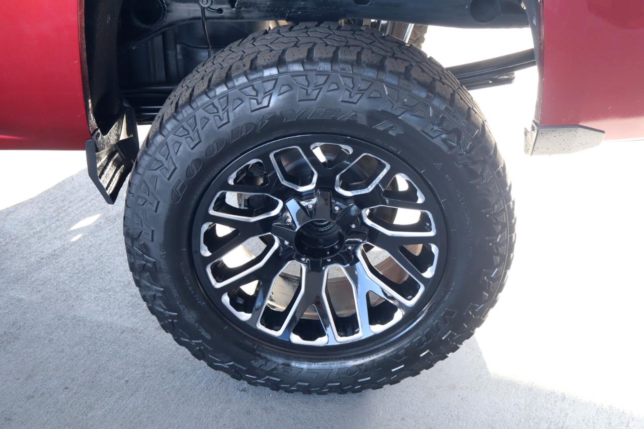 Chevrolet Silverado 1500 4WD Crew Cab 143.5" LT w/2LT 2018