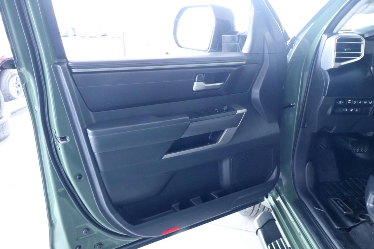 Toyota Tundra 2WD SR5 CrewMax 5.5' Bed (Natl) 2022
