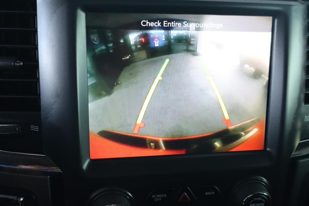 RAM 1500 4WD Crew Cab 140.5" Sport 2015