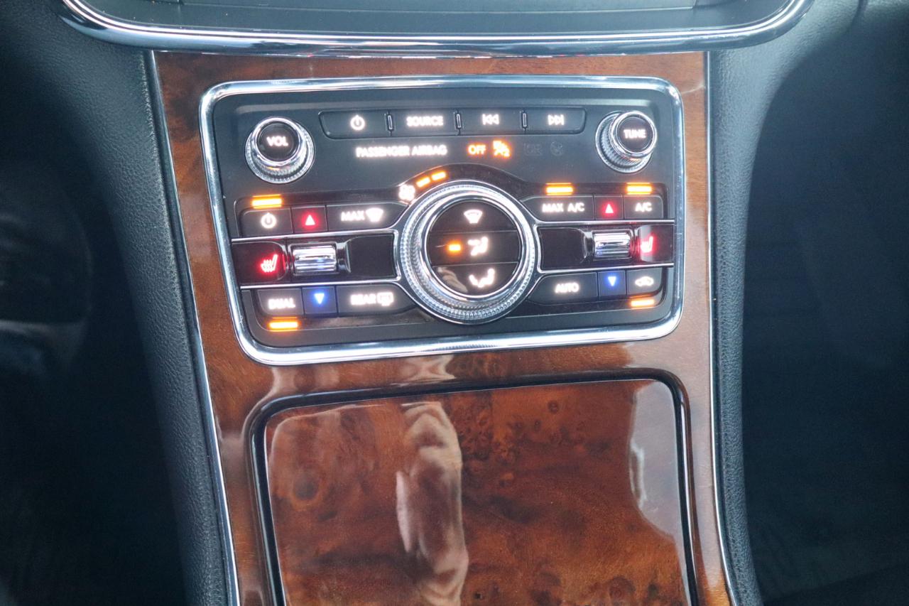 Lincoln Continental Premiere FWD 2018