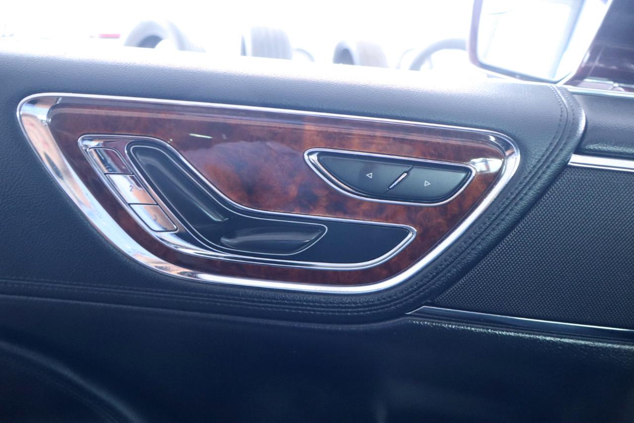 Lincoln Continental Premiere FWD 2018