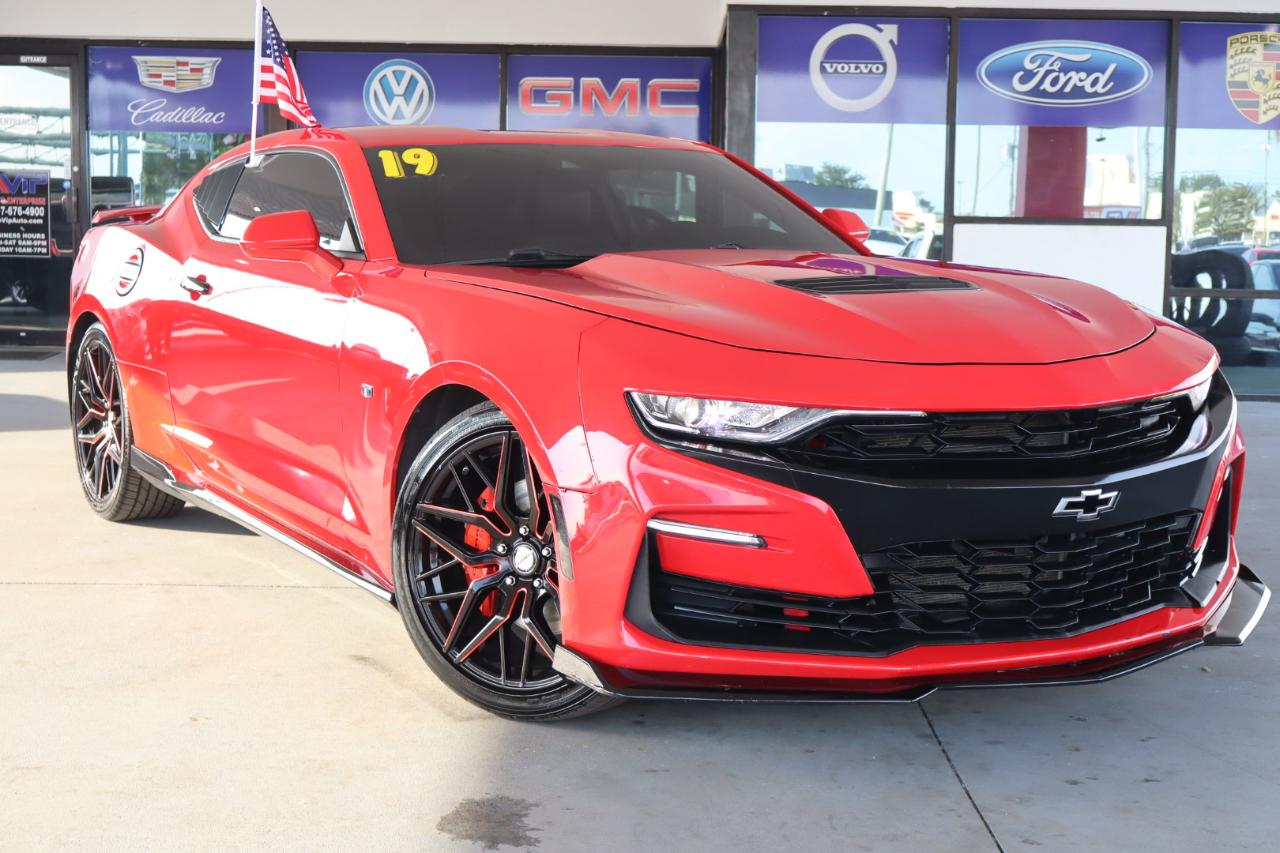 Chevrolet Camaro 2dr Cpe 2SS 2019