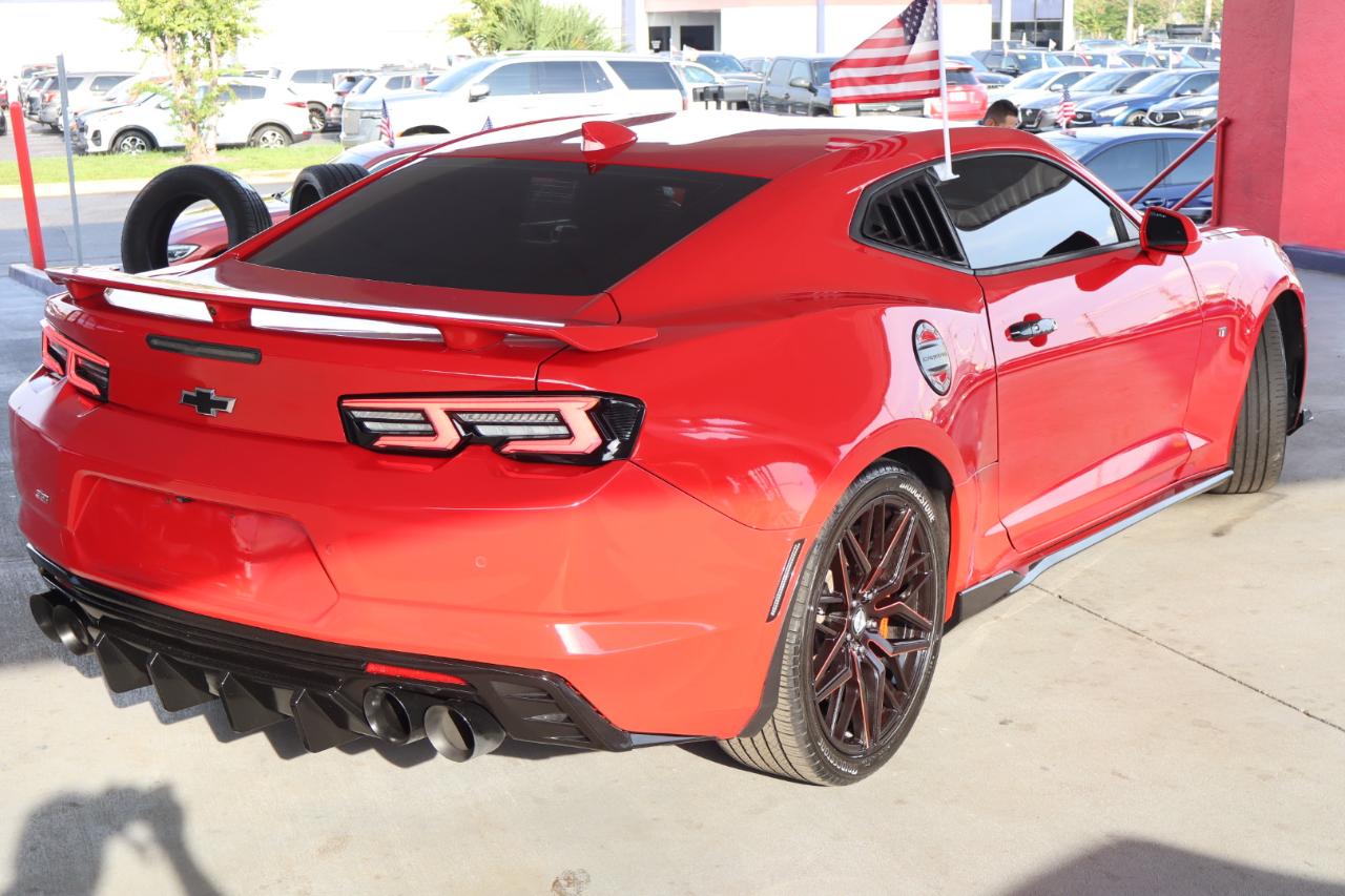 Chevrolet Camaro 2dr Cpe 2SS 2019