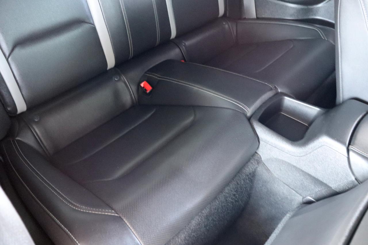 Chevrolet Camaro 2dr Cpe 2SS 2019