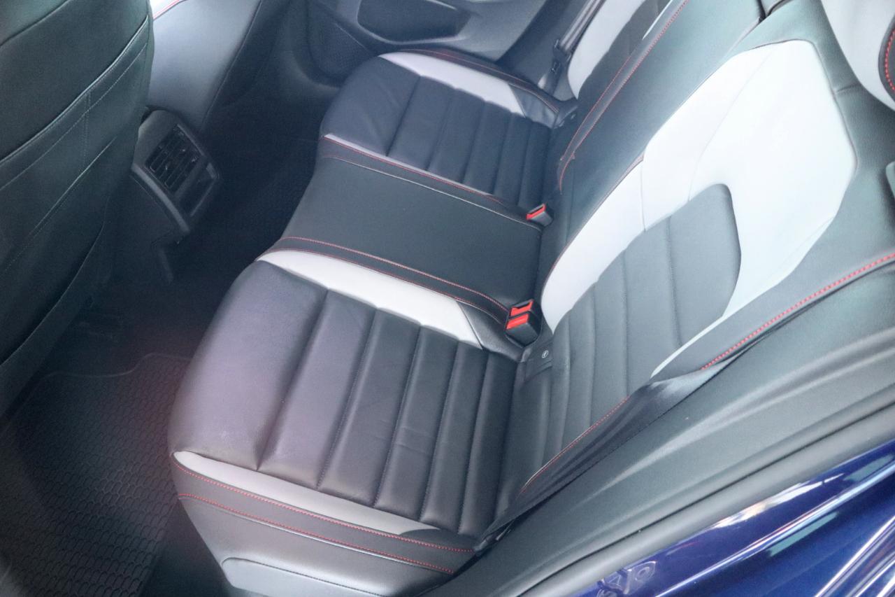Volkswagen Golf GTI 2.0T SE Manual 2022