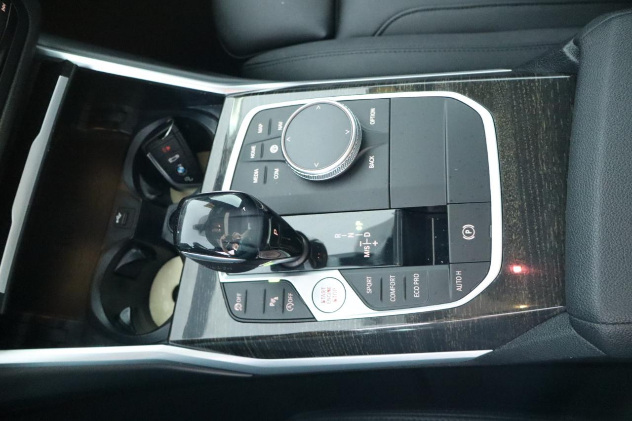 BMW 3 Series 330i Sedan North America 2021