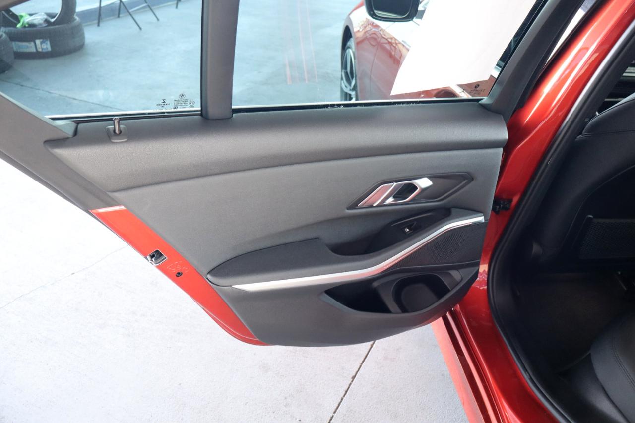 BMW 3 Series 330i Sedan North America 2021