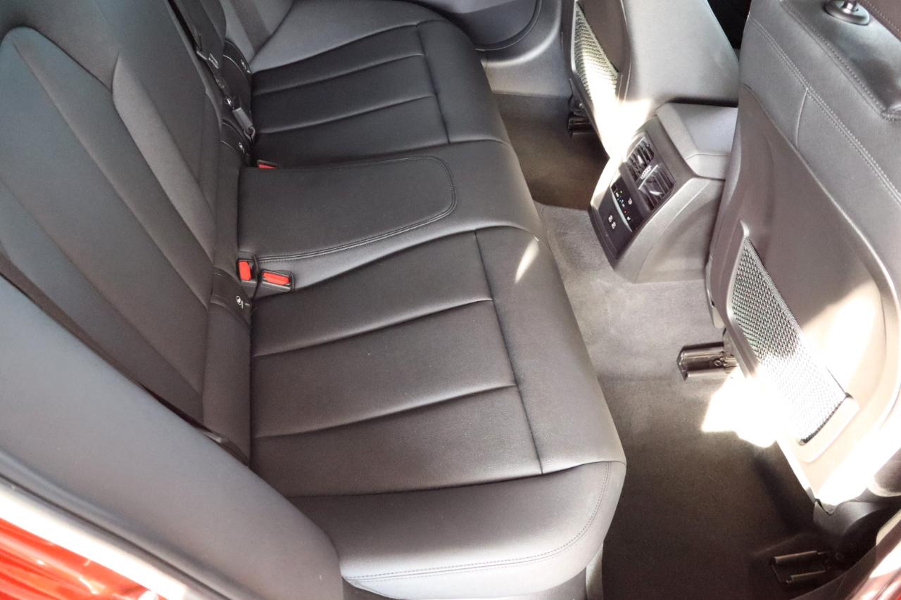 BMW 3 Series 330i Sedan North America 2021