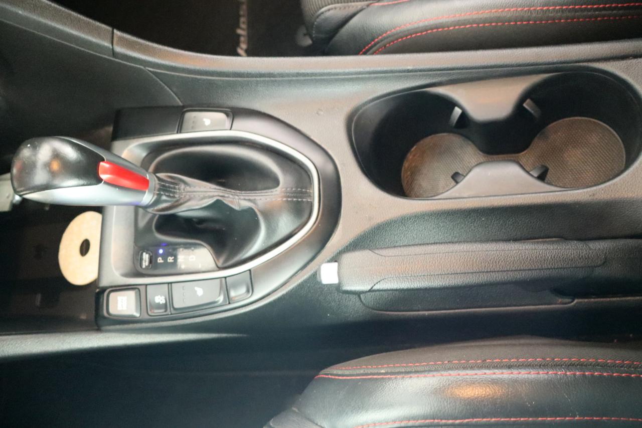 Hyundai Veloster 2.0 Premium Auto 2019
