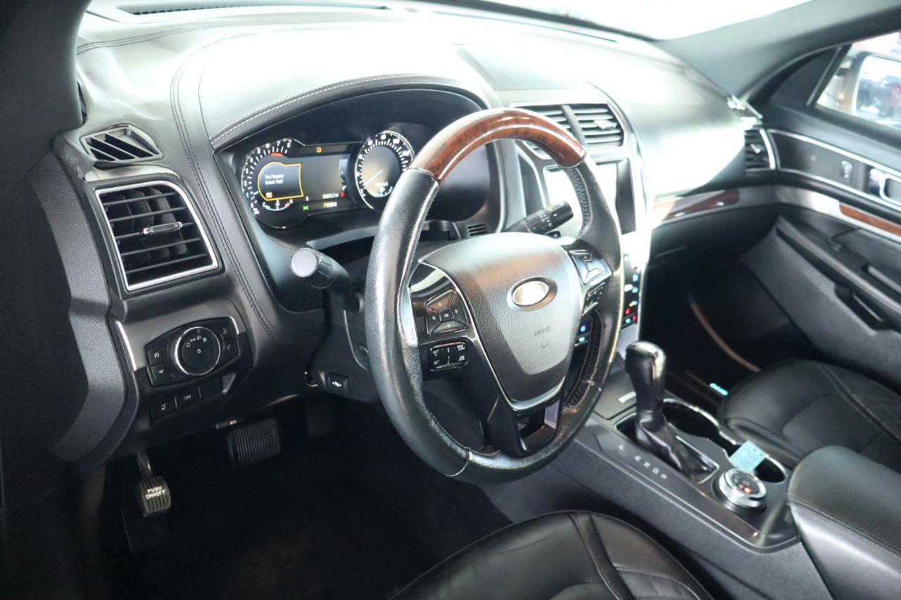 Ford Explorer Platinum 4WD 2018