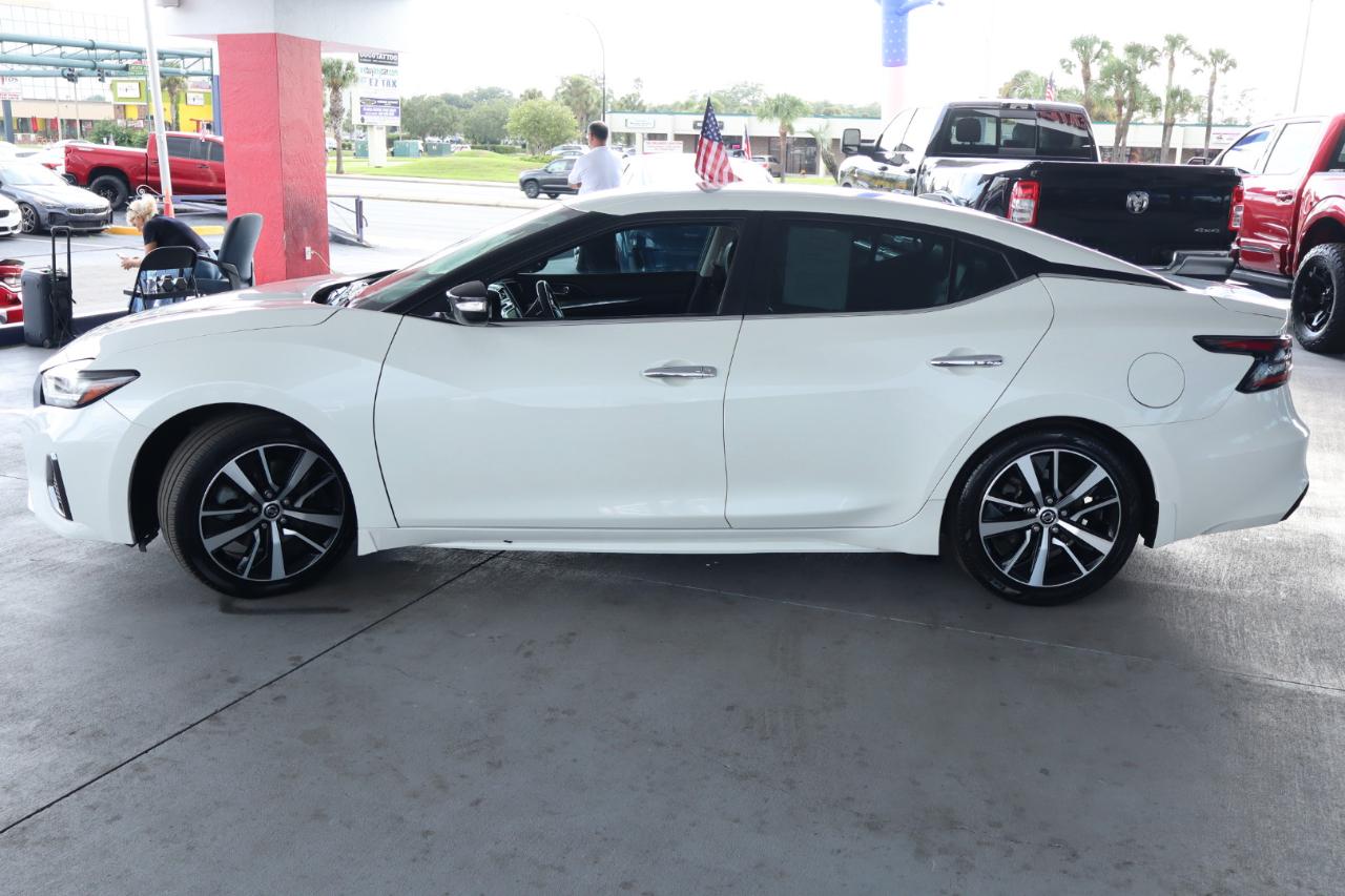 Nissan Maxima SV 3.5L 2021