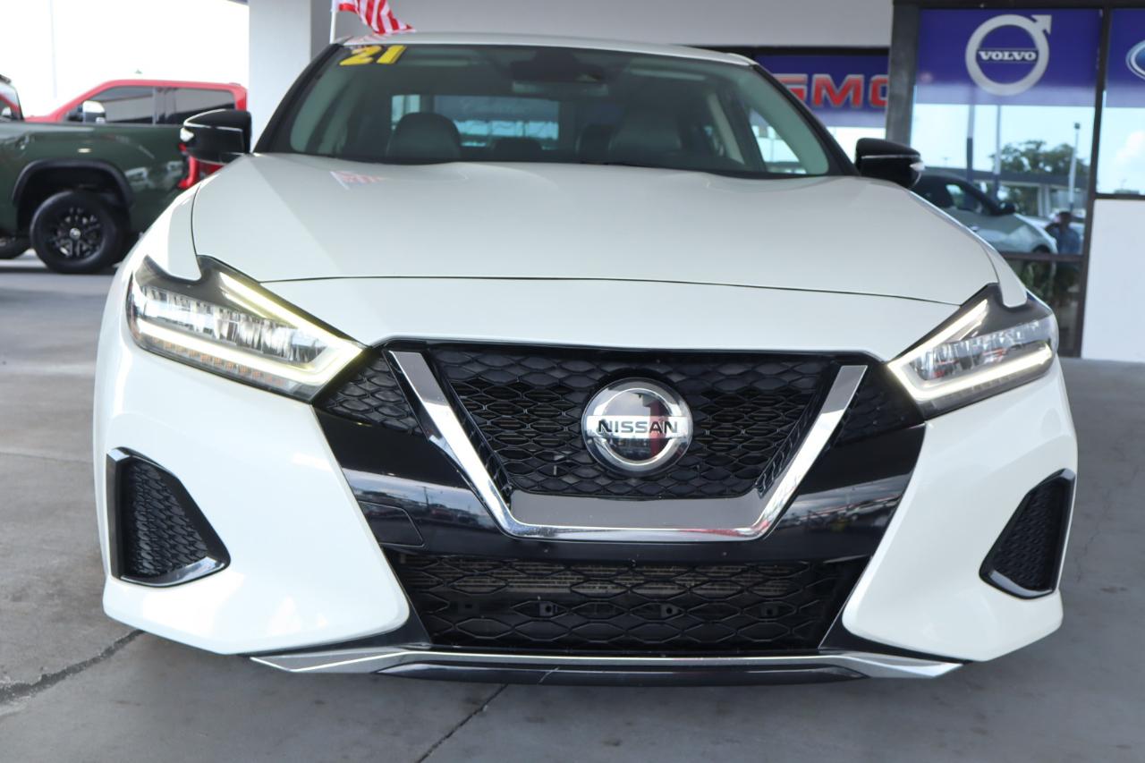 Nissan Maxima SV 3.5L 2021