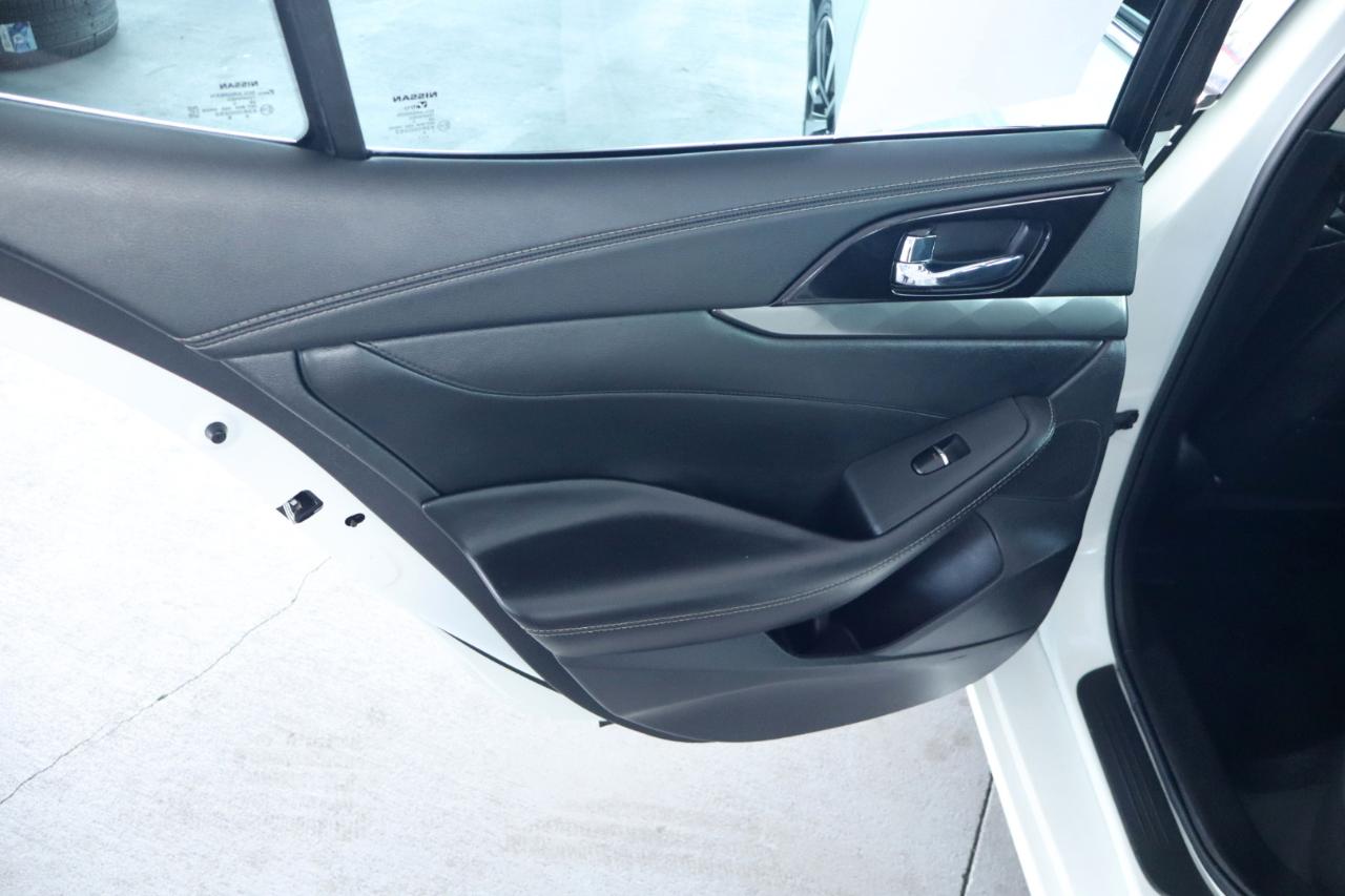 Nissan Maxima SV 3.5L 2021