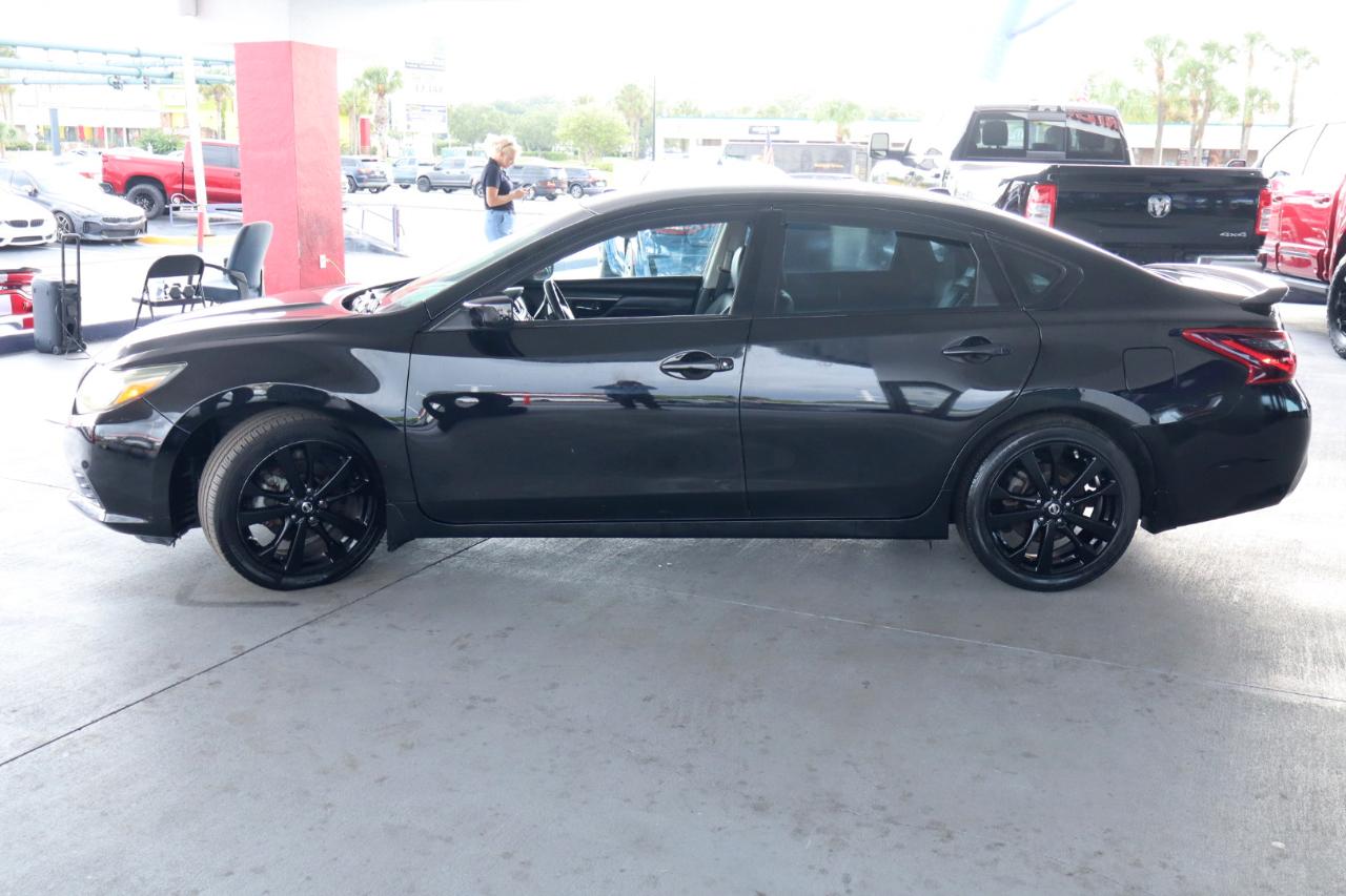 Nissan Altima 2.5 SR Sedan 2018