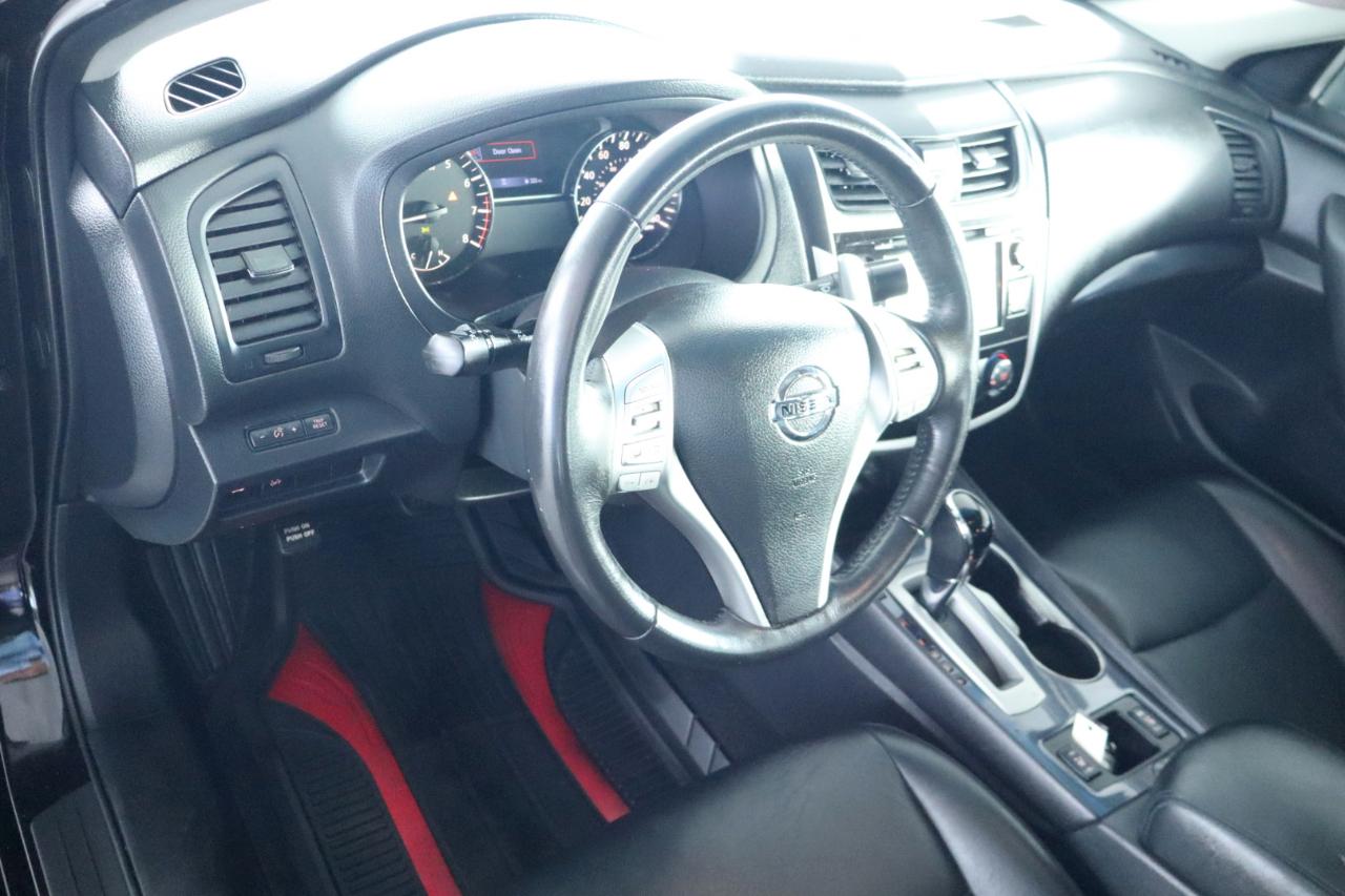Nissan Altima 2.5 SR Sedan 2018