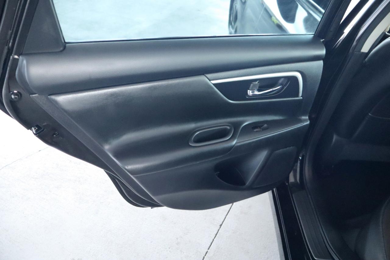 Nissan Altima 2.5 SR Sedan 2018