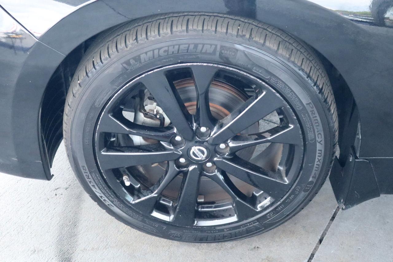 Nissan Altima 2.5 SR Sedan 2018