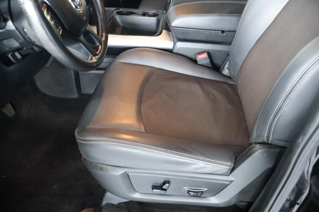 RAM 1500 Rebel 4x4 Crew Cab 5'7" Box 2017