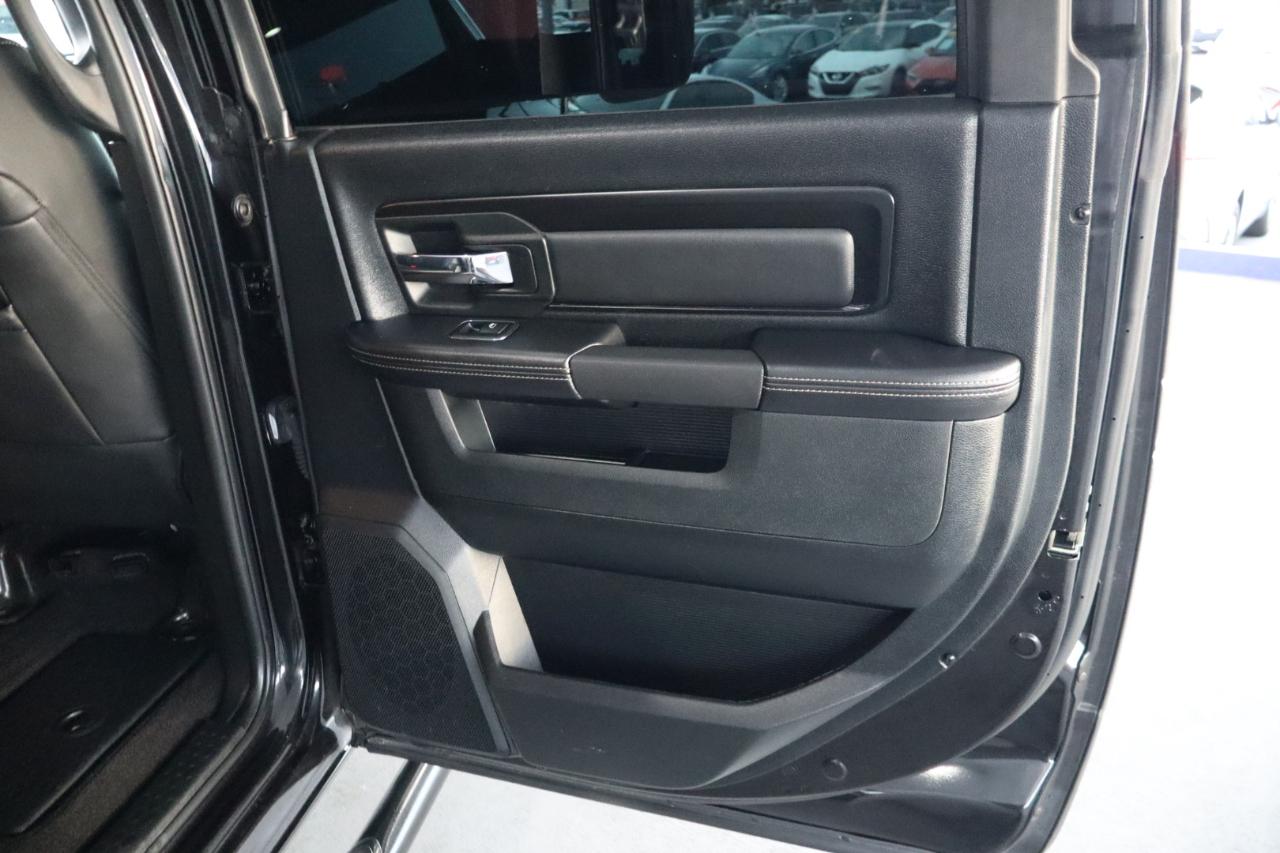 RAM 1500 Rebel 4x4 Crew Cab 5'7" Box 2017