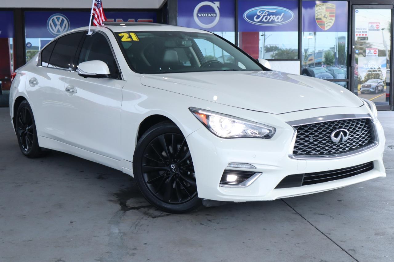 Infiniti Q50 3.0t LUXE RWD 2021