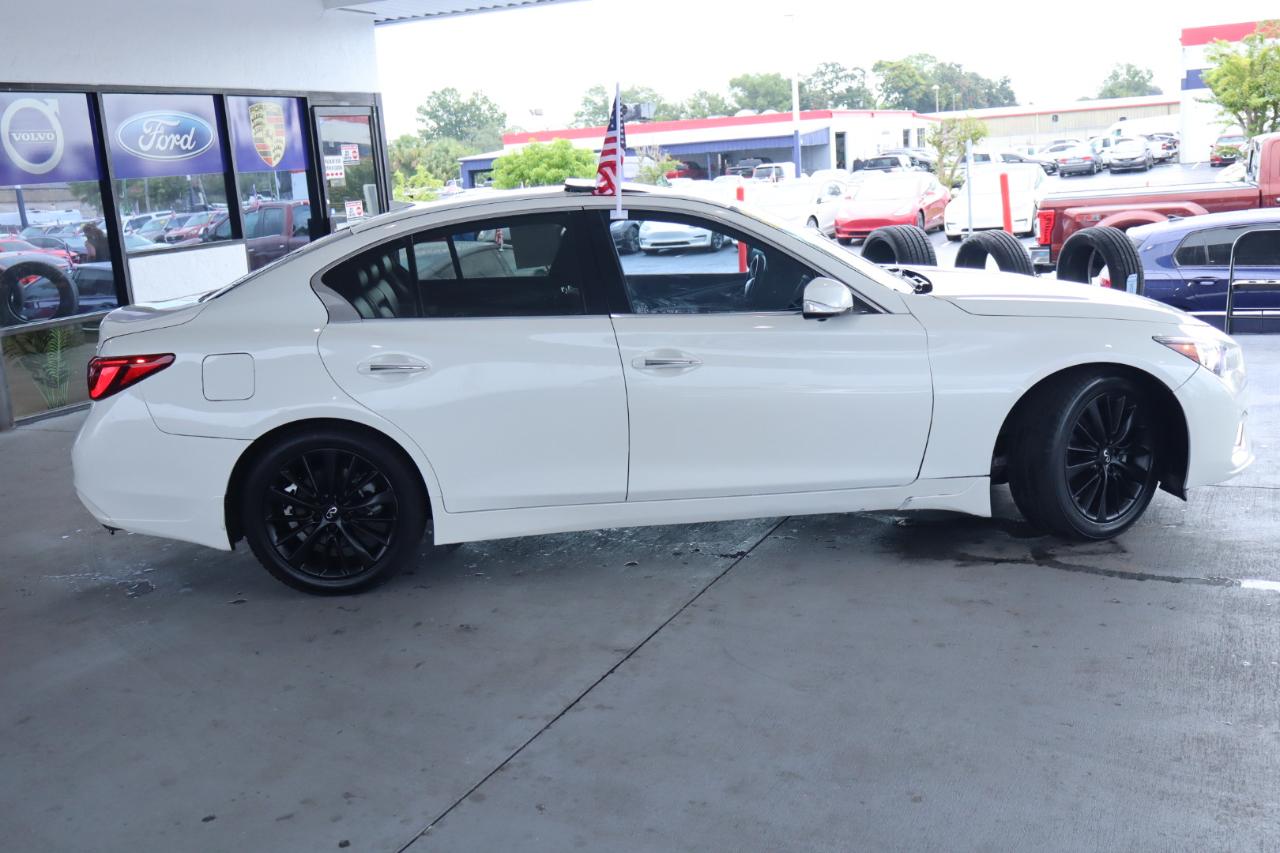 Infiniti Q50 3.0t LUXE RWD 2021