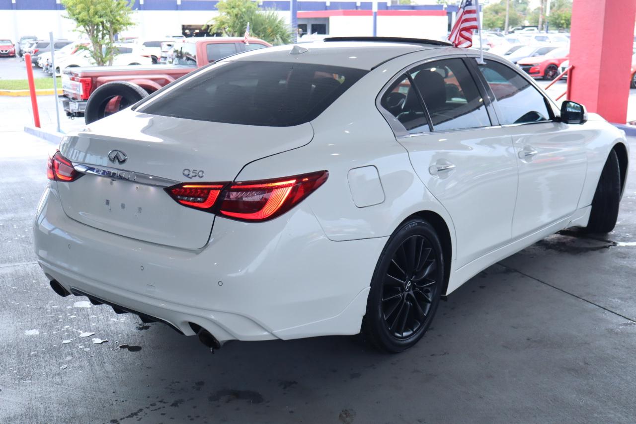 Infiniti Q50 3.0t LUXE RWD 2021