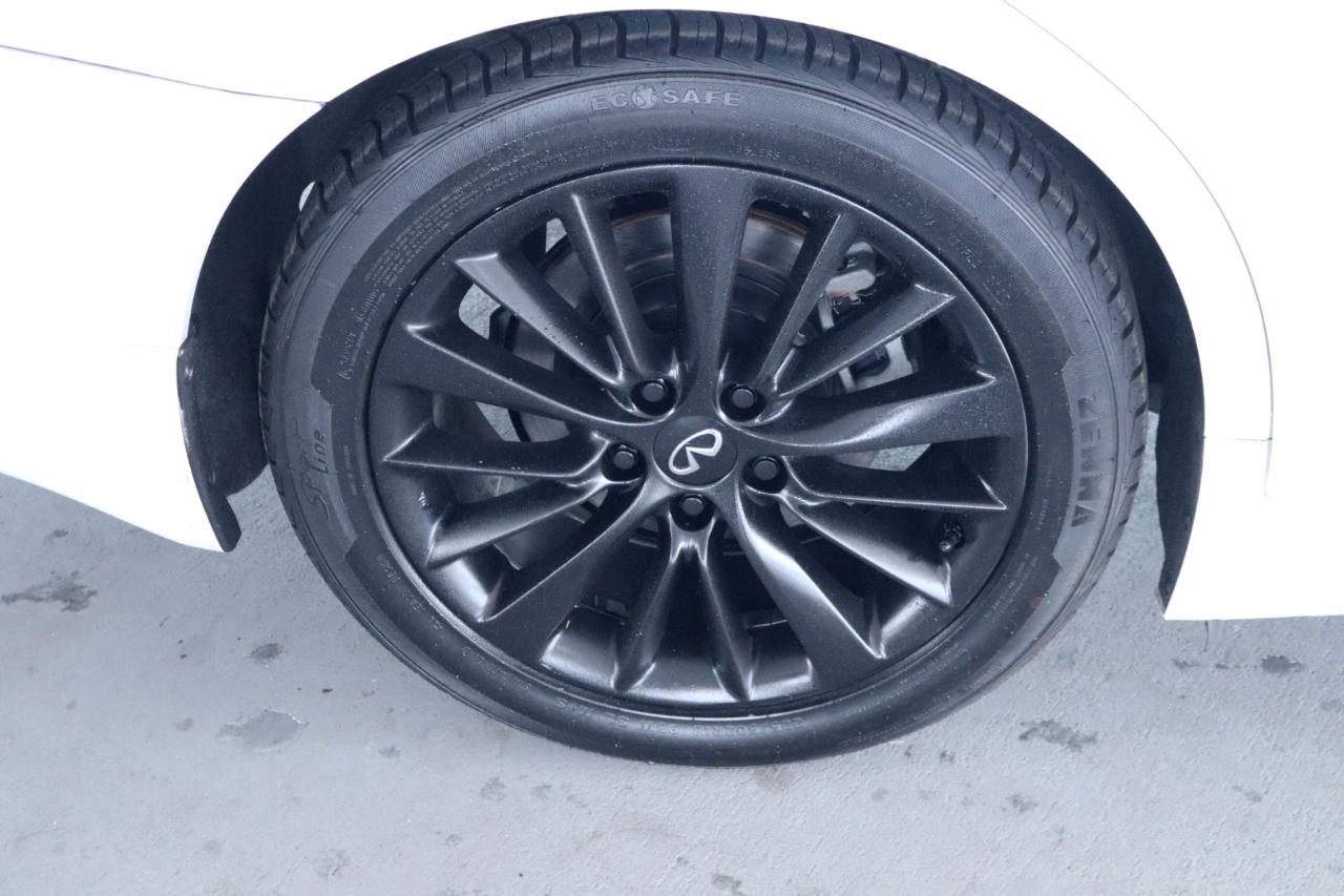 Infiniti Q50 3.0t LUXE RWD 2021