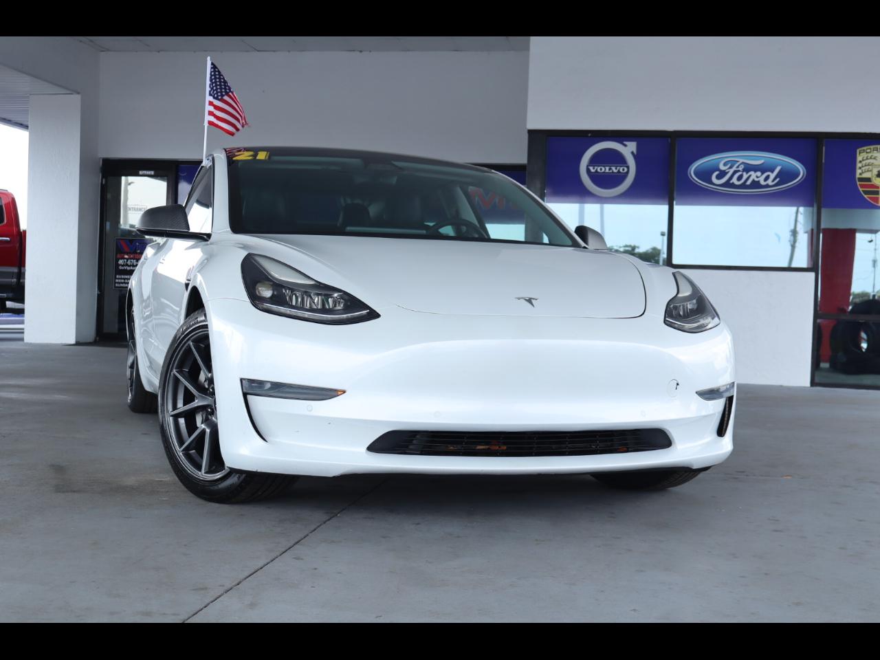 Tesla Model 3 Standard Range Plus RWD 2021