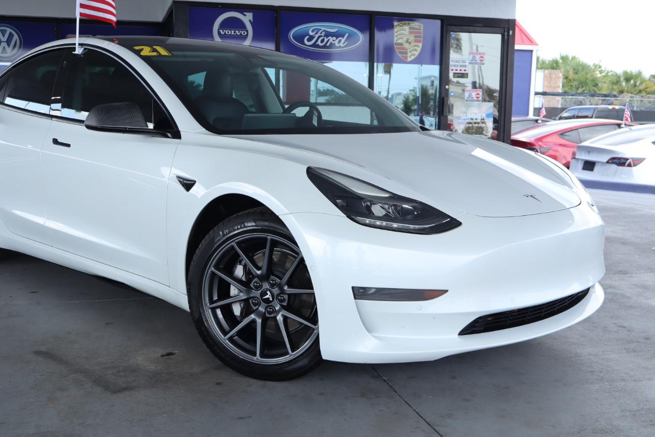 Tesla Model 3 Standard Range Plus RWD 2021