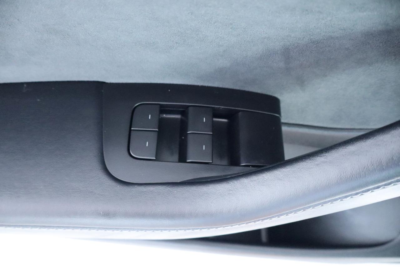 Tesla Model 3 Standard Range Plus RWD 2021