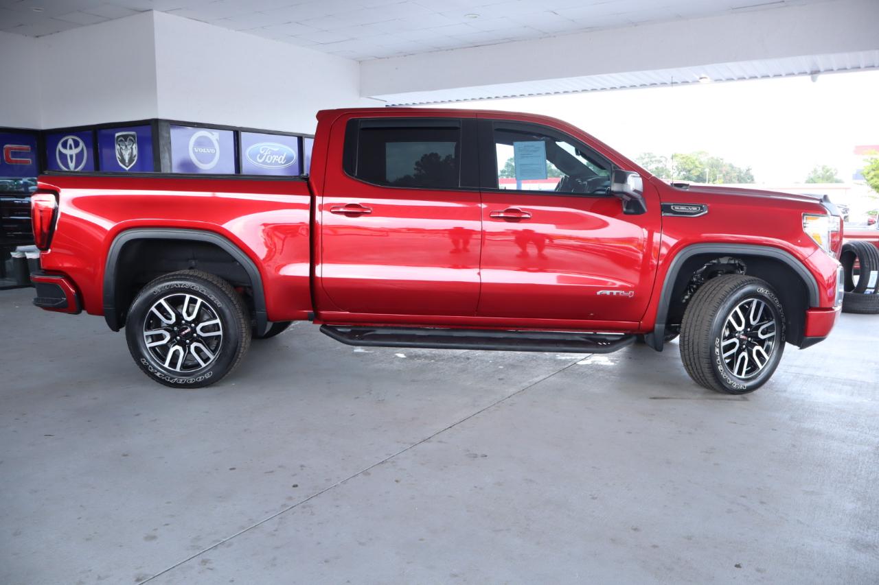GMC Sierra 1500 4WD Crew Cab 147" AT4 2021