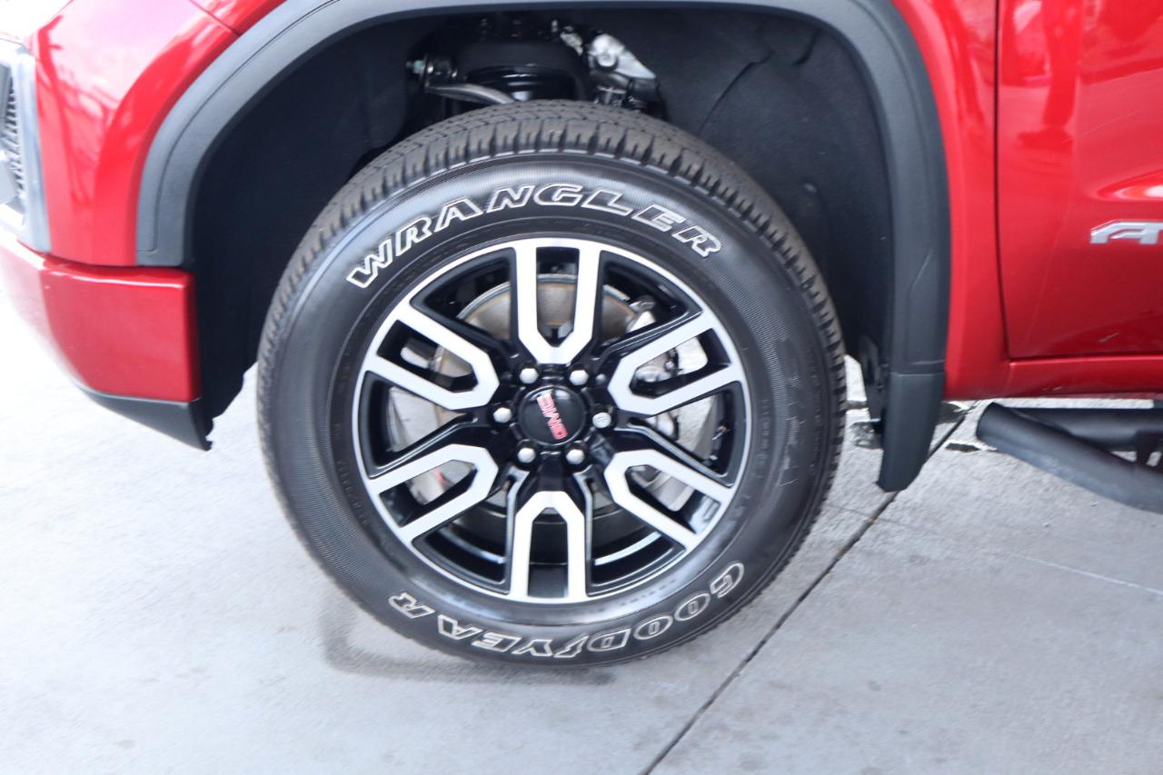 GMC Sierra 1500 4WD Crew Cab 147" AT4 2021