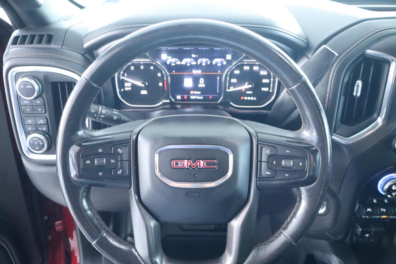 GMC Sierra 1500 4WD Crew Cab 147" AT4 2021