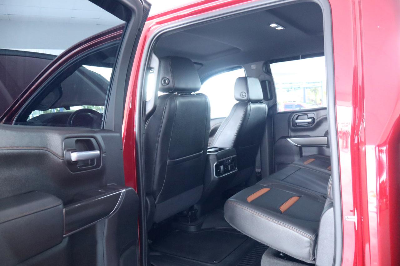 GMC Sierra 1500 4WD Crew Cab 147" AT4 2021