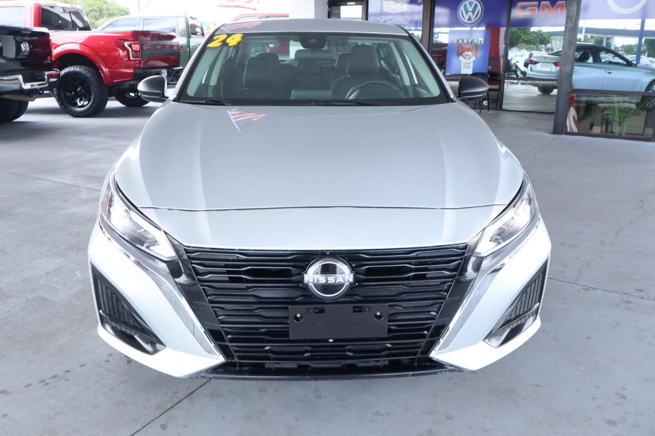 Nissan Altima 2.5 SV Sedan 2024